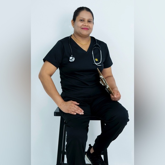 LARGE Size Drifit Top and Jogger Scrub Set - Picture 7 of 8